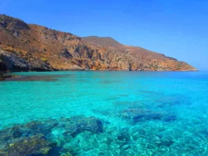 KokkinoChorio theoandco Ombrosgialos Beach 2