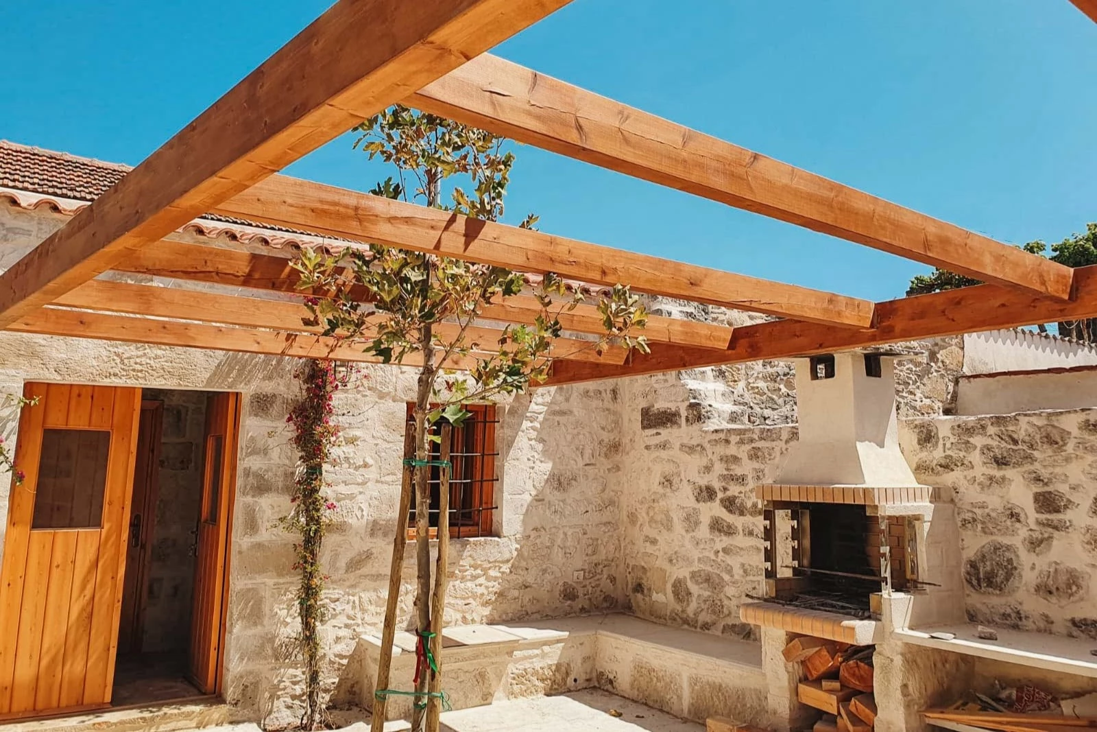 Theo & Co. | Construction & Real Estate in Chania, Crete | Pergola